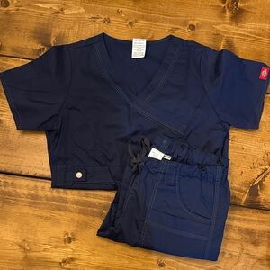 Dickies Navy Blue Scrub Set